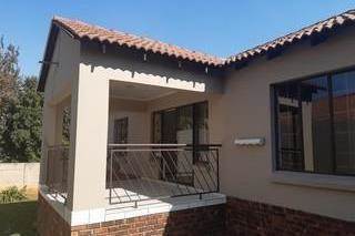 4 Bed Cluster in Albemarle