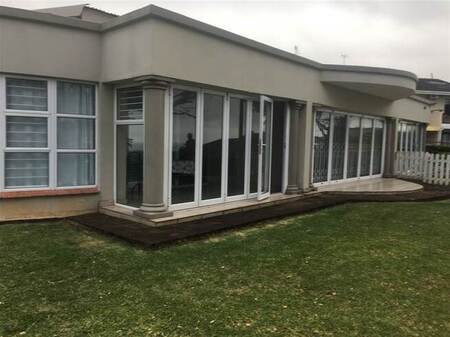3 Bed Simplex in Scottburgh Central