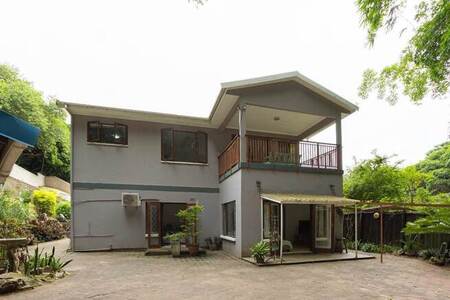 4 Bed Duplex in Malvern