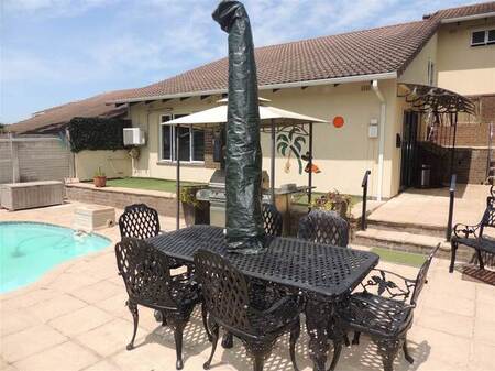 2 Bed Duplex in Escombe