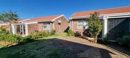 2 Bed Cluster in Oudtshoorn