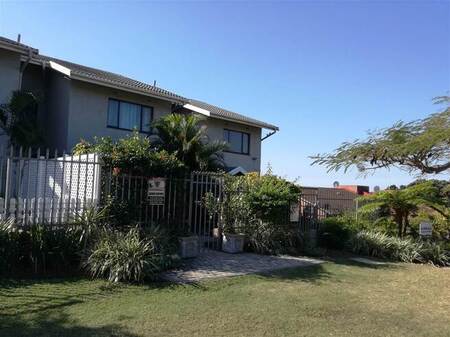3 Bed Duplex in Scottburgh Central