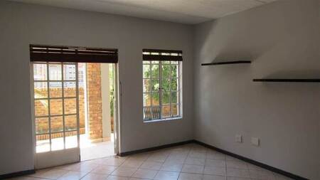 2 Bed Simplex in Greenstone Hill
