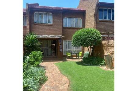 2 Bed Duplex in Parkrand