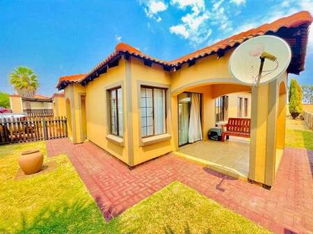 3 Bed Cluster in Meyersig Lifestyle Estate