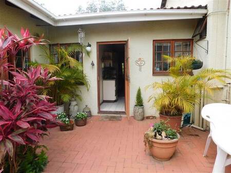 2 Bed Simplex in Sarnia