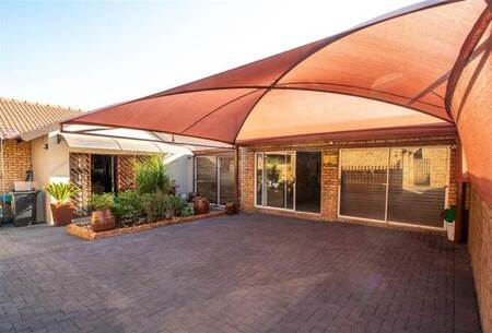 3 Bed Cluster in Albemarle