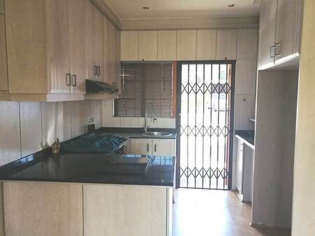 2 Bed Simplex in Escombe