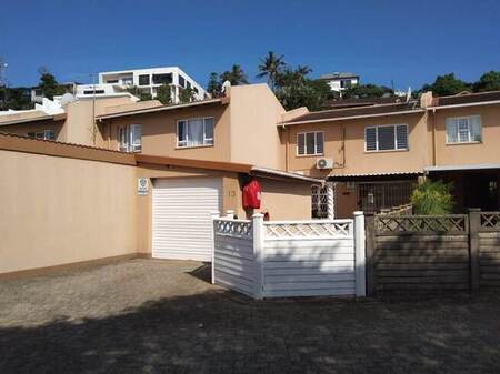 3 Bed Duplex in Bluff