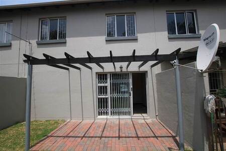 2 Bed Duplex in Greenstone Hill
