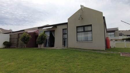 2 Bed Duplex in Reebok