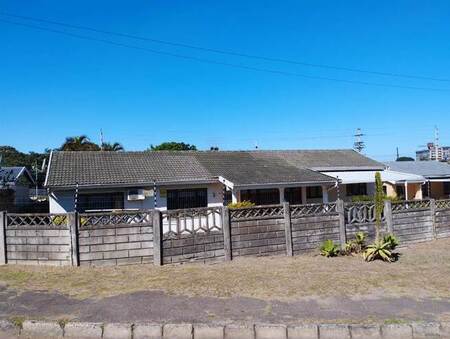 3 Bed Simplex in Malvern