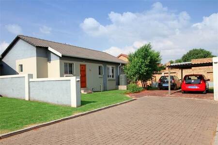 3 Bed Cluster in Albemarle