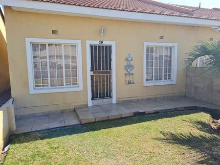 2 Bed Duet in Kookrus