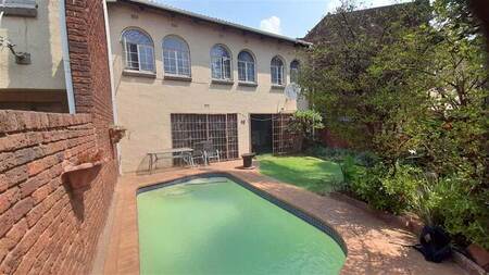 5 Bed Duplex in Boksburg Central