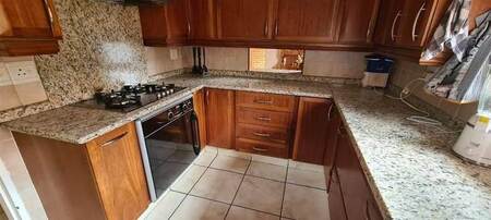 3 Bed Cluster in New Redruth