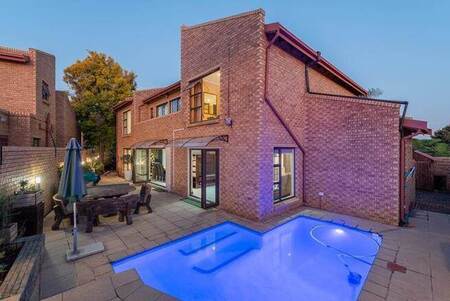 4 Bed Cluster in Meyersdal