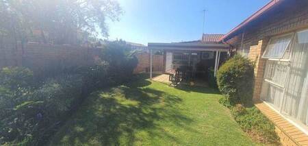 3 Bed Cluster in Meyersdal