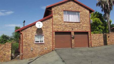 5 Bed Duplex in Southcrest