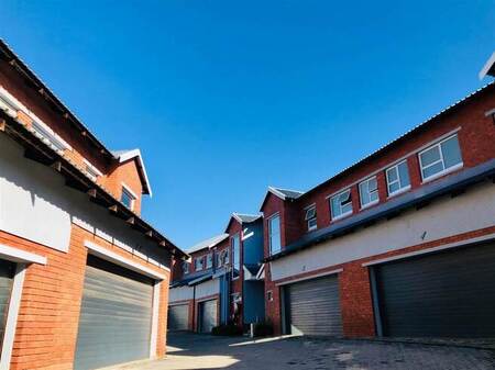 3 Bed Cluster in Meyersdal