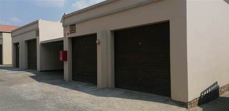 2 Bed Duplex in New Redruth