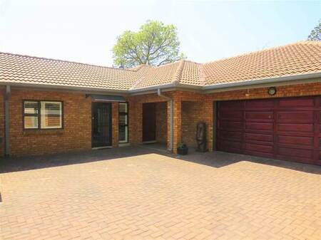 4 Bed Cluster in New Redruth
