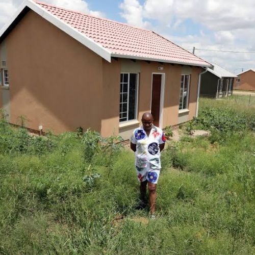 Rdp houses for sale in Dhlamini Soweto, Dhlamini RentUncle