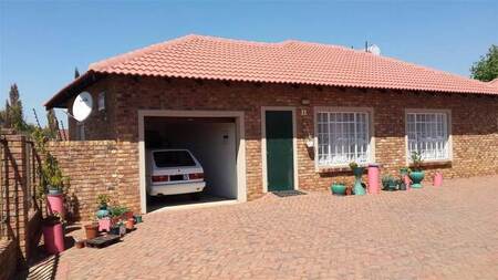 Townhouse Rental Monthly in Heidelberg