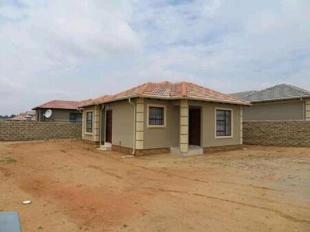 2 Bedroom development for sale in Reigerpark, Boksburg