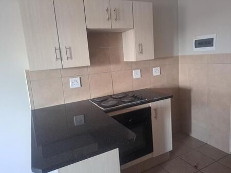 Very Smart and Clean  Bachelor Flat to rent in Sunnyside east and Arcadia from 1 March 2026