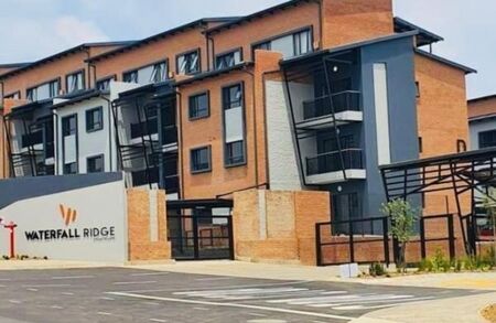 2 Bedroom Apartment In Vorna Valley Midrand