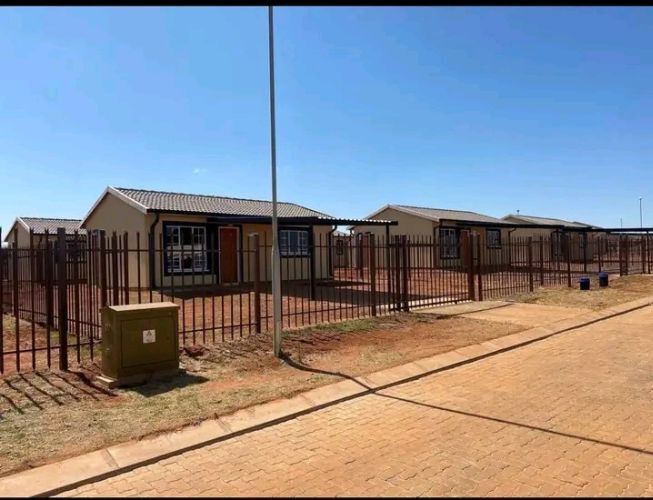 Rdp David 0659823062, Randfontein Central | RentUncle