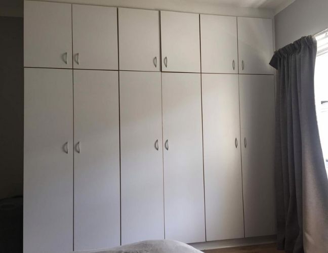 2 Bedroom Apartment / Flat to Rent in Rondebosch, Rondebosch RentUncle