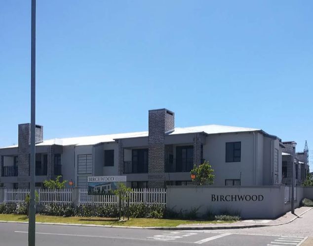 Beautiful 2 Bedroom Apartment To Rent In Birchwood Complex, Sonkring