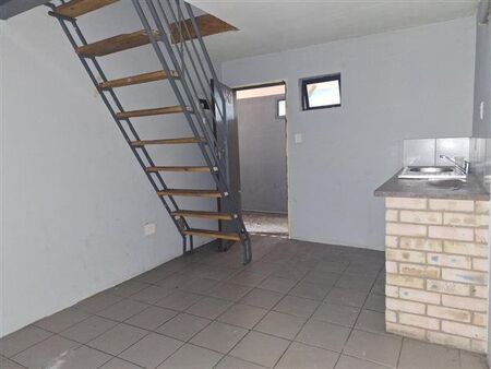 2 Bedroom Apartment in Doornfontein