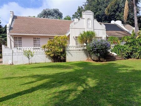 6 Bedroom House in Constantia Kloof