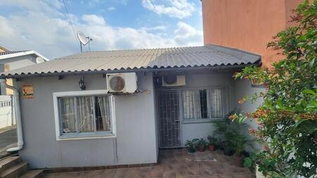 3 Bedroom semi-detached for sale in Forest Haven, Phoenix