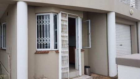 2 Bedroom Townhouse to Rent in Bluff