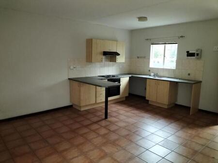 2 Bedroom Townhouse to Rent in Greenstone Hill