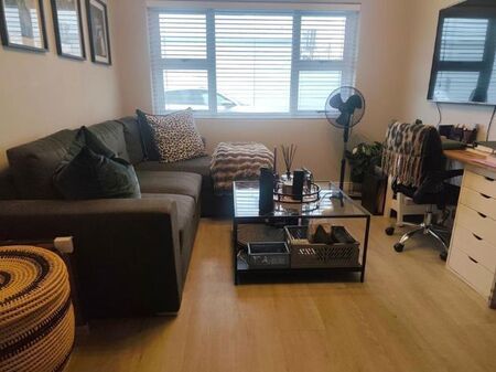 Fully Furnished 1 Bedroom Apartment To Rent in Claremont Upper
