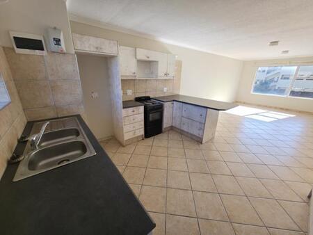 2 Bedroom Apartment in Oudtshoorn Central