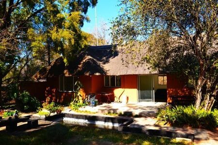 1 Bedroom Apartment in Bryanston