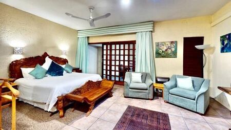 Studio apartment in Bryanston