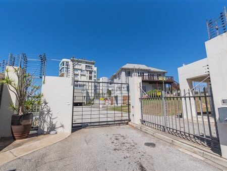 3 Bedroom Apartment in St Georges Park
