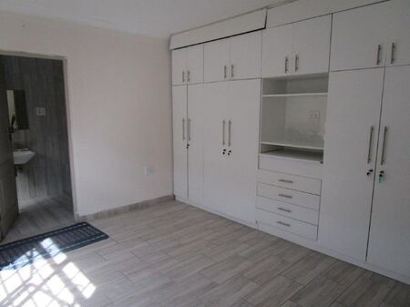 Unfurnished 2 Bedroom Apartment To Rent in Belhar