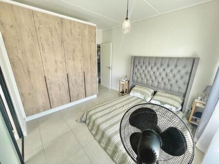 2 Bedroom Apartment To Rent in Milnerton Central