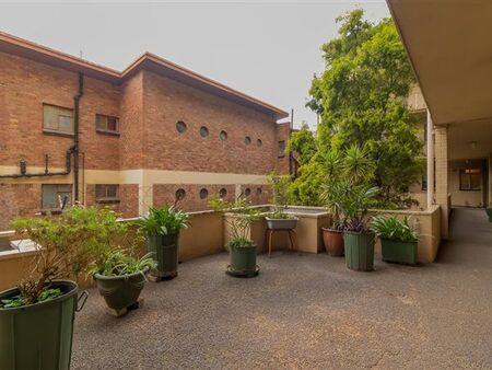1 Bedroom Apartment in Springs Central