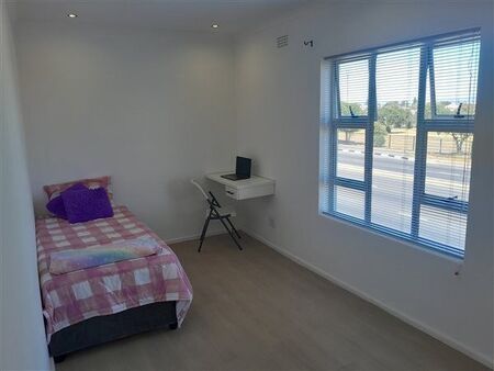 1 Bedroom House in Ravensmead