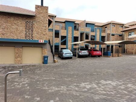 2 Bedroom Apartment in Raslouw