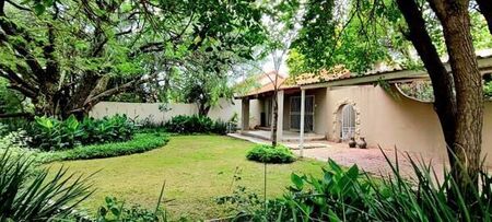 3 Bedroom Townhouse in Mnandi AH